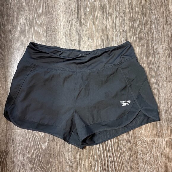 Reebok Women’s Black Athletic Running Shorts Medium High Rise RN117927 - Picture 1 of 6